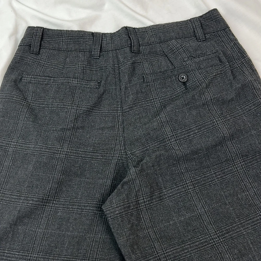 O’Neill Black Charcoal Plaid Flat Front Shorts Size 30